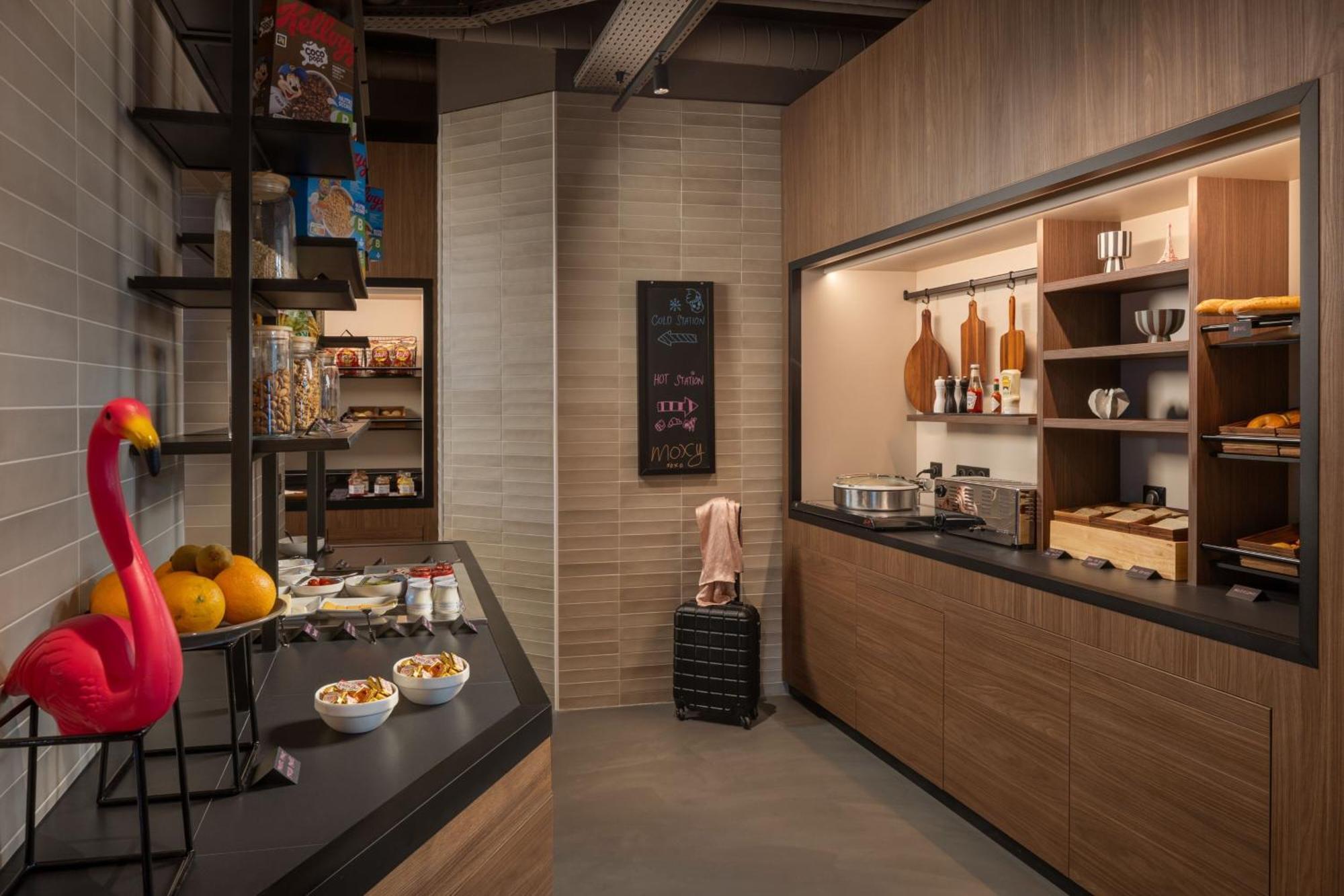 Moxy Paris Clamart Exteriör bild