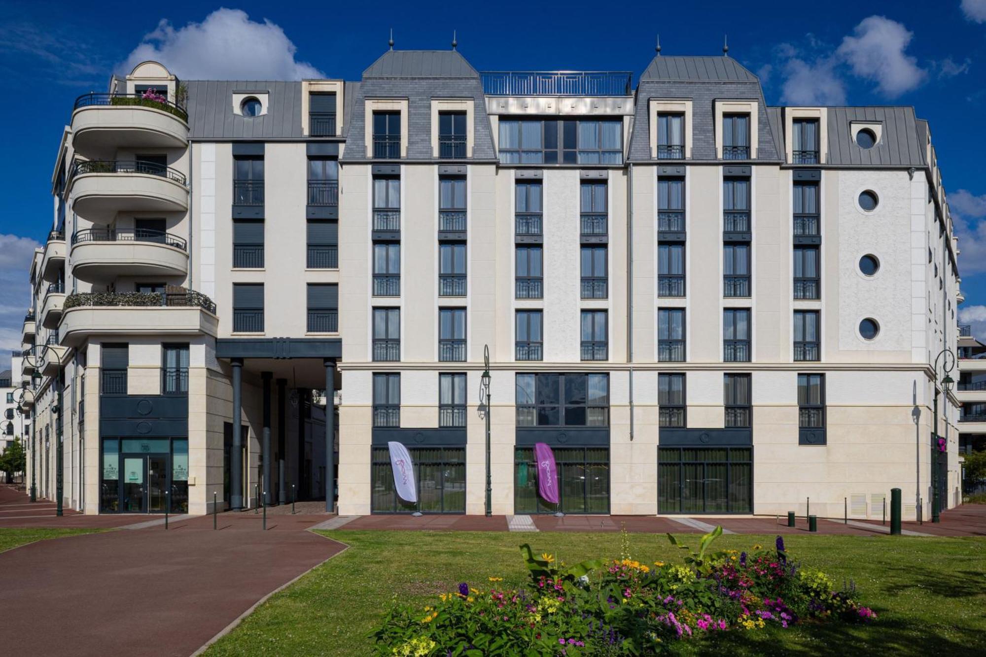 Moxy Paris Clamart Exteriör bild
